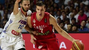 Evan Fournier face à Bogdan Bogdanovic 