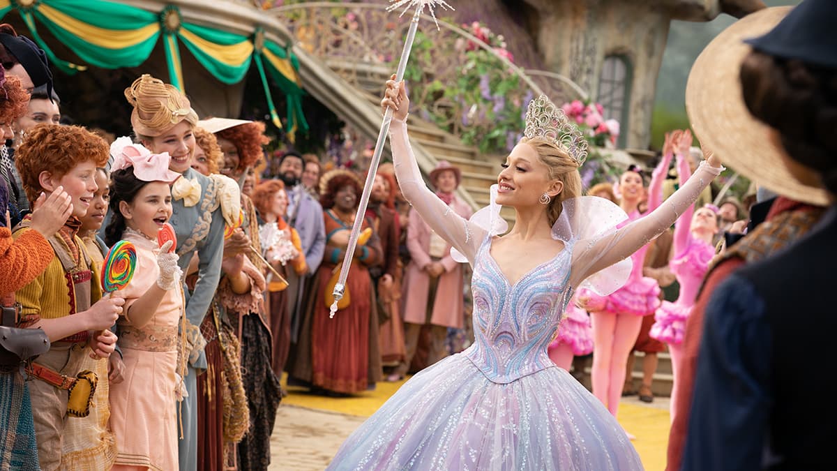"WICKED 2": DOROTHY APPARAÎT DANS LA BANDE-ANNONCE DE LA SUITE DES AVENTURES AU PAYS D'OZ