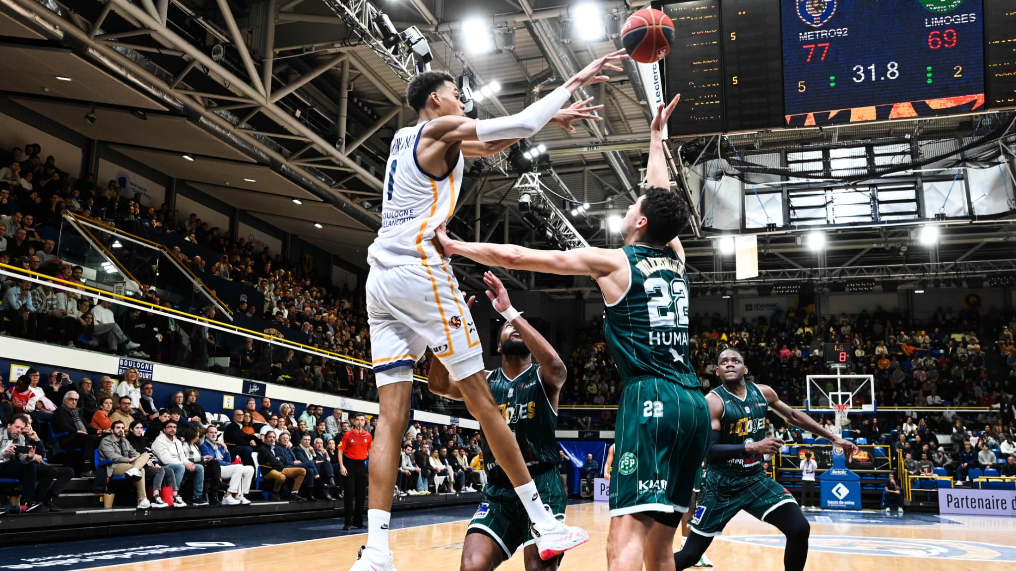 Victor Wembanyama établit son record de points (33) en Betclic Elite le 04/11/2022 contre Limoges