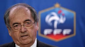 Le président de la Fédération française de football, Noêl Le Graët, lors d'une conférence de presse, le 10 décembre 2015 au siège de la FFF à Paris