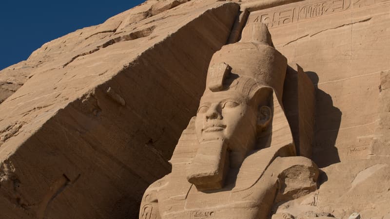 Egypte: trois voleurs tentent de dérober une statue de 10 tonnes du pharaon Ramsès II
