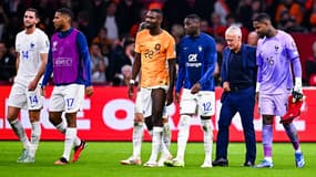Marcus Thuram, Randal Kolo Muani, Didier Deschamps et Mike Maignan avec l'équipe de France, 13 octobre 2023