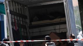 Les enquêteurs ont découvert des armes et un téléphone dans le camion qui a tué au moins 84 personnes à Nice.
