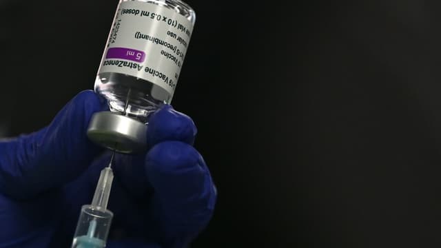 Le laboratoire AstraZeneca est contraint de fournir 50 millions de doses de vaccin aux 27 pays membres d'ici fin septembre