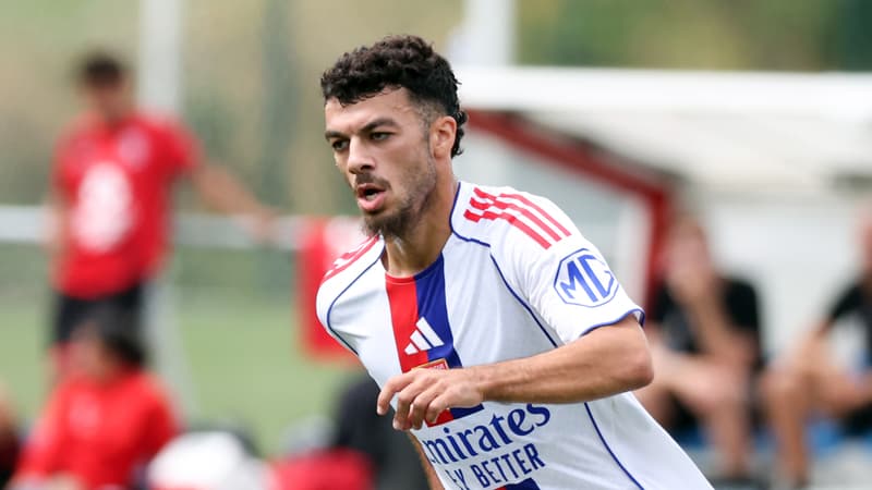 Georges Mikautadze avec l'OL pendant un amical, juillet 2025