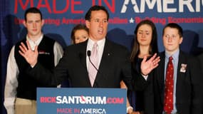Rick Santorum a remporté mercredi deux victoires aussi serrées que cruciales lors des primaires républicaines dans le Mississippi et en Alabama, selon des décomptes quasi définitifs et les projections des grandes chaînes de télévision américaines. /Photo