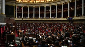 Session de questions au gouvernement à l'Assemblée Nationale, le jour de l'adoption de la loi de bioéthique, le 15 octobre 2019