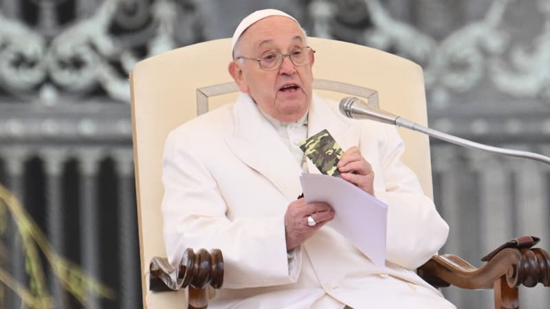 Le pape François rend hommage à un jeune soldat ukrainien tué au front