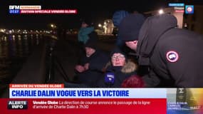 Arrivée du Vendée Globe: des spectateurs attendent le vainqueur malgré le froid