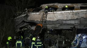 Deux trains sont entrés en collision en Grèce mardi 28 février
