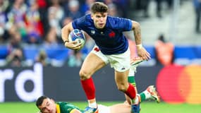 Le Français Matthieu Jalibert face à l'Affrique du Sud lors du Mondial, le 15 octobre 2023