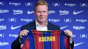 L'entraîneur néerlandais Ronald Koeman en conférence de presse, à Barcelone le 19 août 2020