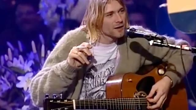 Kurt Cobain pendant l'enregistrement de la fameuse session MTV Unplugged à New York, en 1993.