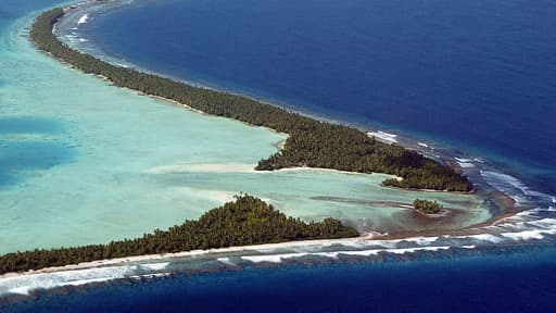 L'atoll de Funafuti dans le sud de l'Océan pacifique, ici en 2004. 