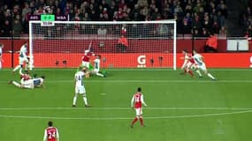 Giroud relance un Arsenal laborieux (1-0)