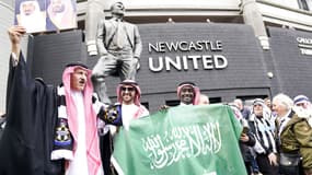Des supporters de Newcastle, à St James Park le 17 octobre 20221