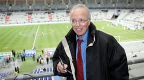 Le journaliste sportif Thierry Roland, figure historique du football à la télévision, est décédé à l'âge de 74 ans. /Photo d'archives/REUTERS/Charles Platiau