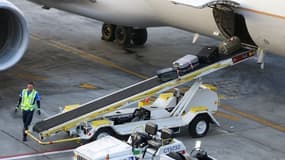 Ivre, le bagagiste s'endort dans la soute d'un avion... et fait un beau voyage