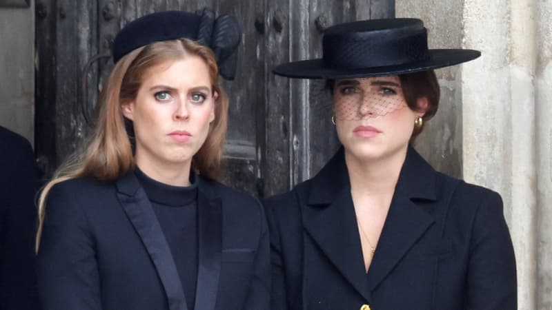 Déjeuner à Miami, visite de Buckingham... Beatrice et Eugenie, les filles d'Andrew, sont-elles impliquées dans l'affaire Epstein?