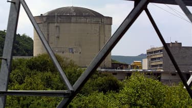 La centrale nucléaire de Brennilis (Finistère) en cours de déconstruction.