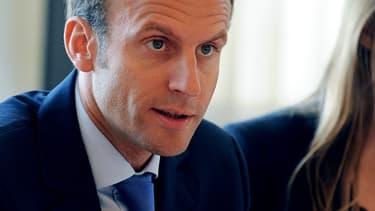 Le ministre de l'Economie Emmanuel Macron accuse les constructeurs américains d'avoir intérêt à faire du Volkswagengate un dieselgate.