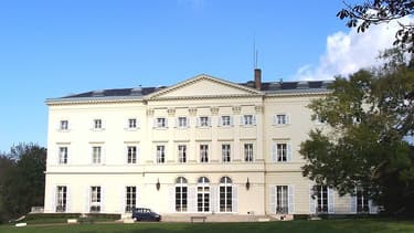 Le château de Jouy-en-Josas qui accueille une partie de la formation HEC.
