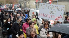 Une manifestation contre la réforme des rythmes scolaires à Bordeaux, en novembre 2013.
