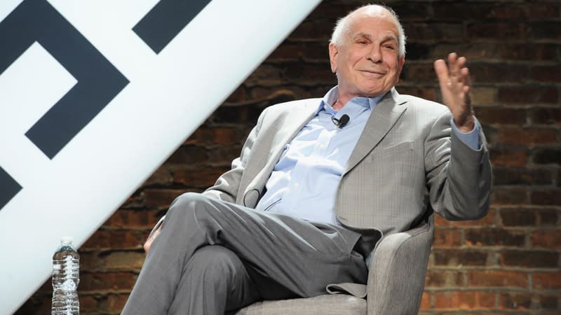 Daniel Kahneman, lauréat du prix Nobel en 2002, est pourtant psychologue et non pas économiste.