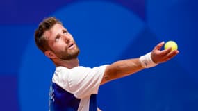 Le Français Corentin Moutet lors de son entrée en lice en simple pour les épreuves de tennis des JO de Paris 2024, 28 juillet 2024