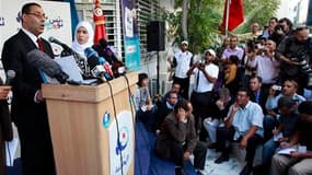 Abdelhamid Jlazzi, responsable de la campagne du parti islamiste Ennahda, évoque les résultats des élections constituantes de dimanche en Tunisie. Sa formation, qui revendique la victoire, s'est dit prête à former une alliance avec deux partis laïcs, le C