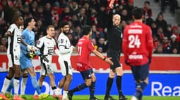 L'arbitre Eric Wattellier lors de Lille-Rennes