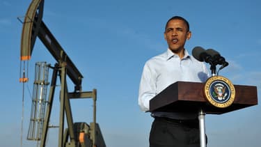 Le président américain Barack Obama plaide en faveur d'une taxe de 10 dollars sur chaque baril de pétrole vendu.