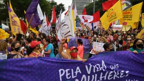 Des femmes manifestent pour la journée internationale des droits des femmes à Sao Paulo le 8 mars 2022. (Photo d'illustration)