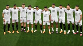 Le joli geste de soutien des joueurs sévillans pour Sergio Rico