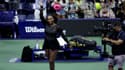 Serena Williams salue le public de l'US Open après sa défaite le 3 septembre 2022