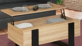 Cette table basse ultra-pratique est à prix mini sur ce site sous-coté