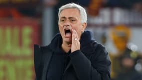 José Mourinho pendant un match de l'AS Rome en mars 2023