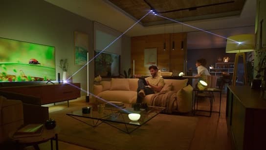 PHILIPS HUE PERMET DÉSORMAIS À VOS ÉCLAIRAGES DE DÉTECTER ET FAIRE FUIR LES CAMBRIOLEURS... OU VOTRE CHAT