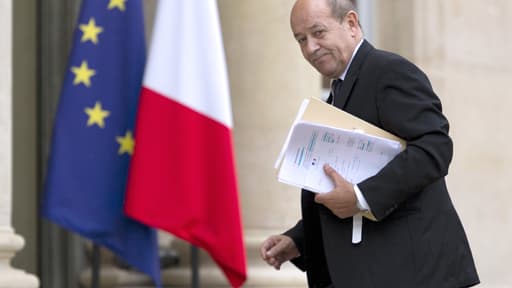 Le ministre de la Défense est arrivé ce jeudi matin au Mali lors d'une visite surprise.