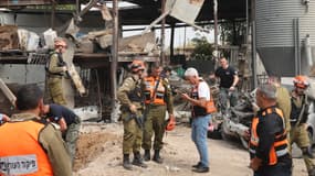 Une roquette a touché Kfar Chabad, près de Tel Aviv, le 7 octobre 2024