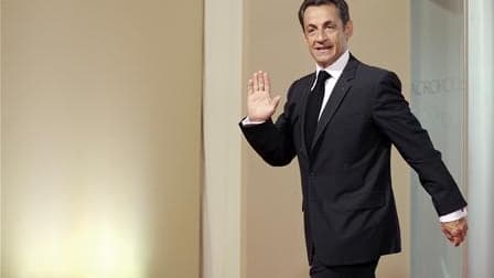 Selon un sondage TNS Sofres Logica pour Le Figaro Magazine, la cote de Nicolas Sarkozy est en baisse de deux points à 28% de bonnes opinions, après une petite embellie au mois de mai. /Photo prise le 1er juin 2010/REUTERS/Lionel Bonaventure/Pool