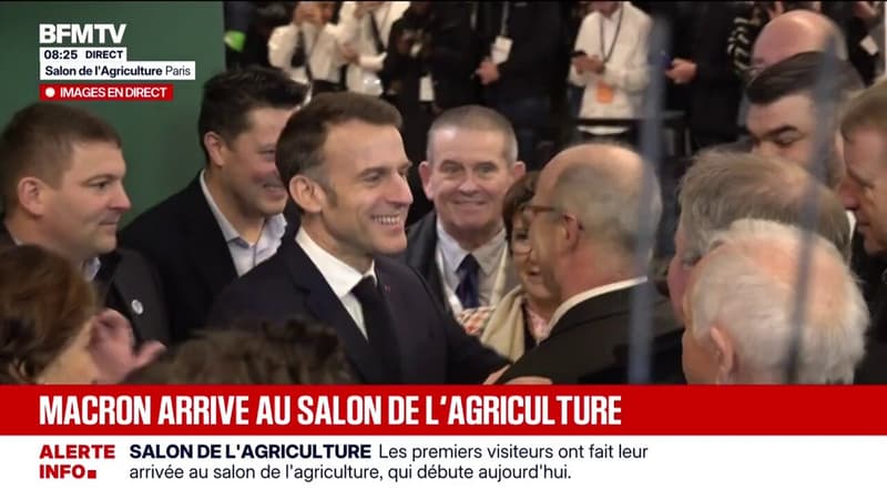 Emmanuel Macron est arrivé au Salon de l'Agriculture de Paris pour l'inaugurer