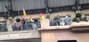 Gare de l'Est : les cheminots en grève contre la loi Travail - Témoins BFMTV