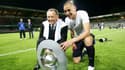 Jean-Michel Aulas et Karim Benzema lors du titre de champion de l'OL en 2008.