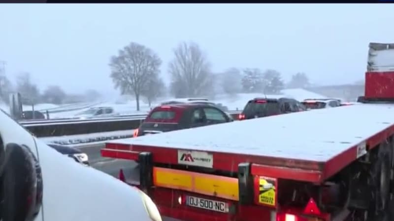 Neige: plus de 400km de bouchons sur les routes franciliennes