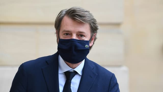 Le président de l'Association des maires de France François Baroin, le 30 septembre 2020 à Paris
