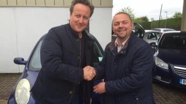 Radin ou raisonnable ? En tout cas David Cameron n'à même pas négocié le prix de la Micra. A 1.468 livres (1.930 euros), le premier ministre britannique a flairé la bonne affaire.