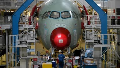 Sur le site d'assemblage de l'Airbus A350 à Colomiers, près ed Toulouse, le 9 décembre 2022