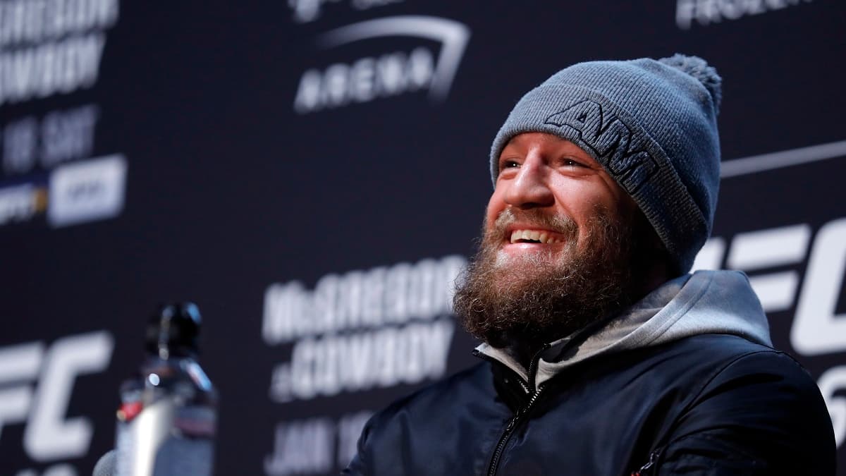 Conor McGregor en conférence de presse avant son retour à l'UFC 246 contre Donald "Cowboy" Cerrone Conor McGregor en conférence de presse avant son retour à l'UFC 246 contre Donald "Cowboy" Cerrone