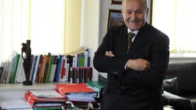 L'homme d'affaires algérien Issad Rebrab rêve de doter l'Afrique d'une "véritable colonne vertébrale ferroviaire". 